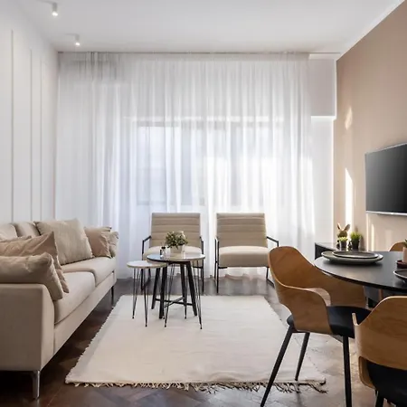 Apartment Three Bedrooms *